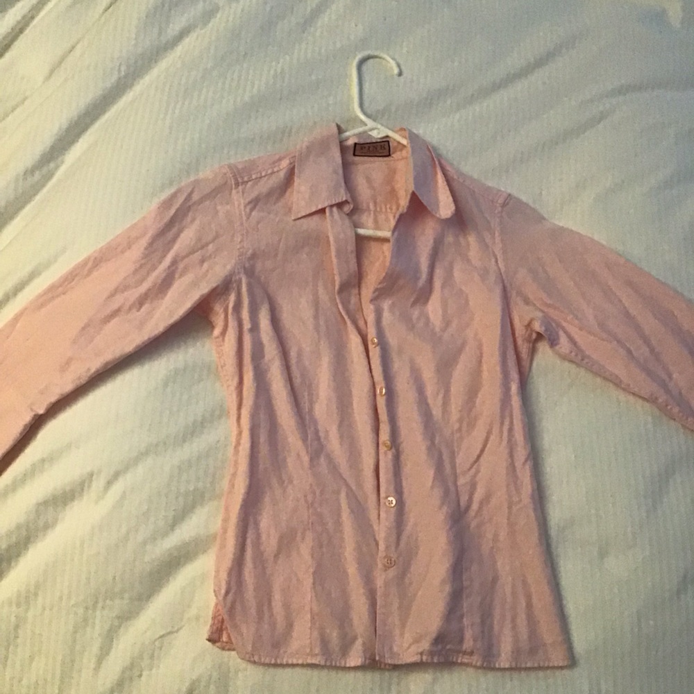 Nice blouse too tight across my bust and I am a size 2to4 US